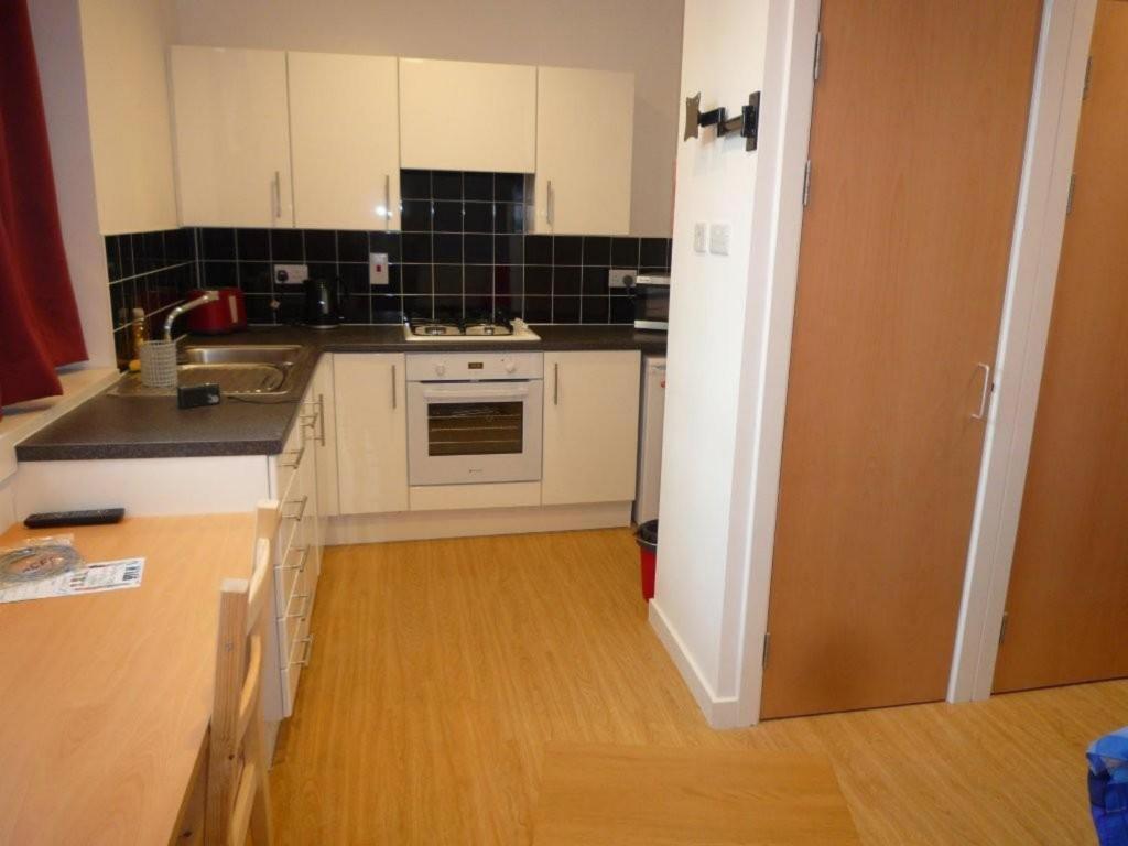 Destiny Student - Cowgate Apartment Edinburgh Phòng bức ảnh